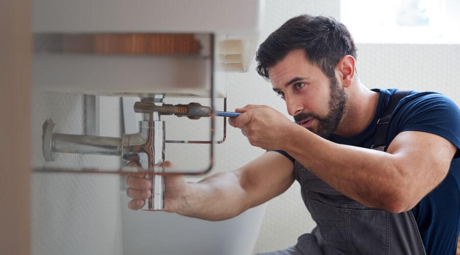 Local tankless water heater installation in Elgin, OH